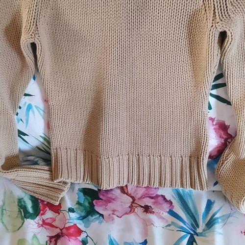 Esprit sweater