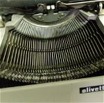 Γραφομηχανή Olivetti Dora