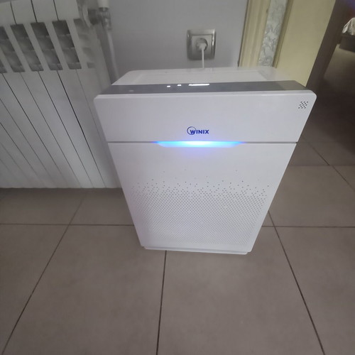 Winix Zero Pro air purifier like new