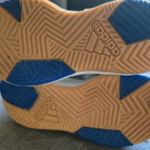Adidas OwnTheGame 2.0 K kids basketball shoes like new, size 36
