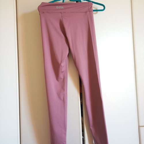 BodyTalk purple sports leggings new, size M