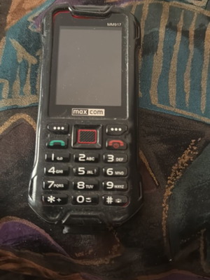 Maxcom MM917 κινητό μεταχειρισμένο, ανθεκτικό, μαύρο, μέχρι 7.9 MP κάμερα