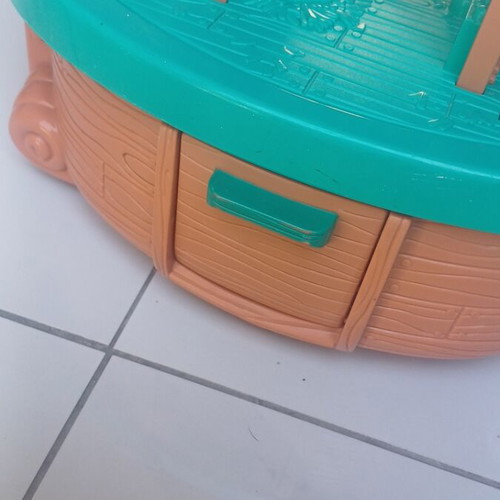 Fisher Price Little People Noah's Ark toy, 2009 model