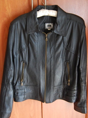 Μπουφάν από γνήσιο δέρμα μεταχειρισμένο, μέγεθος XL, μαύρο