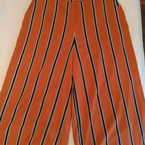Primark striped culottes Medium used, orange, with pockets and zipper