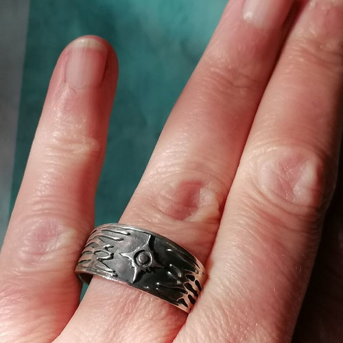 Men's 925 silver ring with embossed compass and waves new