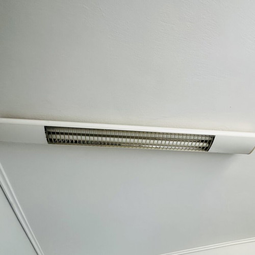 Philips ceiling light with fluorescent lamps 1.40cm like new
