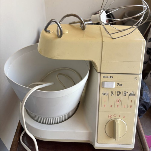 Philips stand mixer used, functional