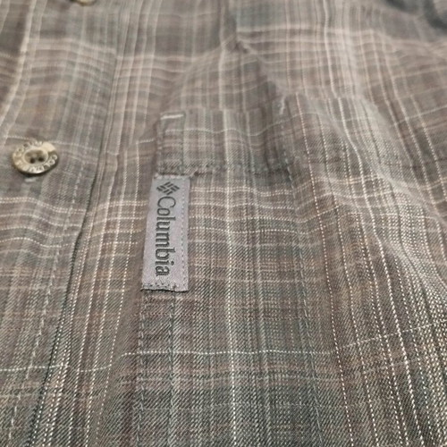 Columbia men's shirt size Small, 100% cotton, like new
