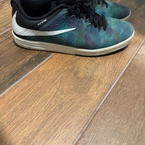Nike shoes size 43 like new