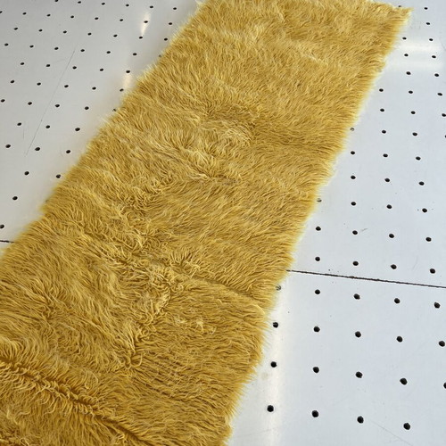 Yellow flokati runner like new, 2.20x0.70 m
