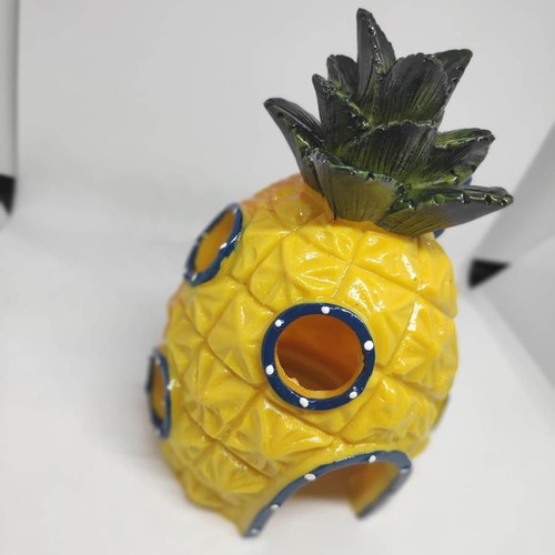 Aquarium decoration SpongeBob pineapple house like new