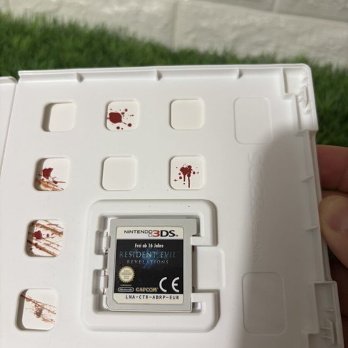 Resident Evil Revelations Nintendo 3DS game used, Greek edition