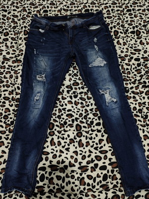 Bitsiani blue jeans size 36 like new