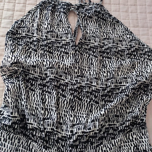 Pink Woman jumpsuit like new, size L, black and white
