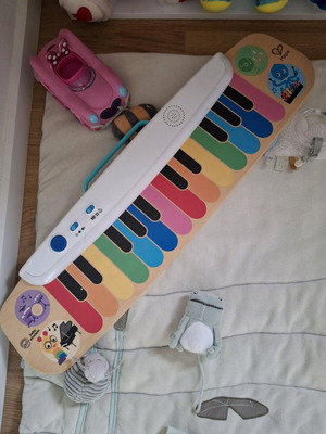Hape Touch Piano like new