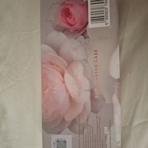 Ted Baker box with transparent lid 18×8×2.5 cm like new
