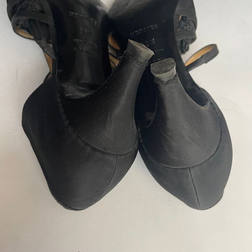 Hermes pumps used, size 38.5, black
