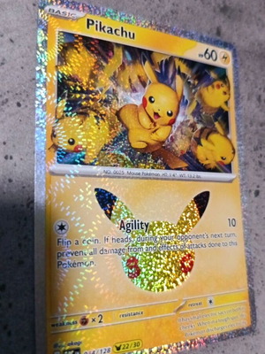 Pokémon Celebrations ολογραφική κάρτα Pikachu 044/128