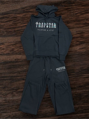 Trapstar tracksuit new, black, size S