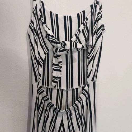 Striped one-piece jumpsuit like new with back opening, size S