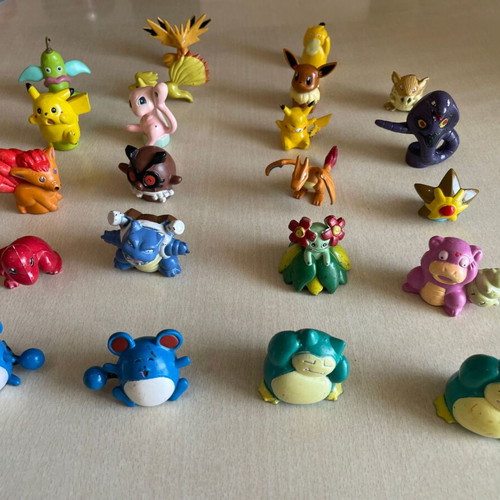 Pokemon figures lot of 33 used from late 90s and early 00s