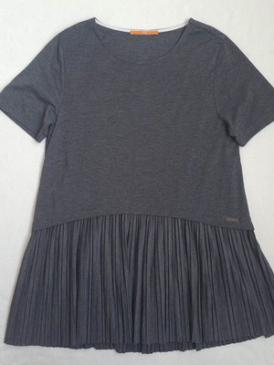 Hugo Boss Orange Label women's blouse size S, grey