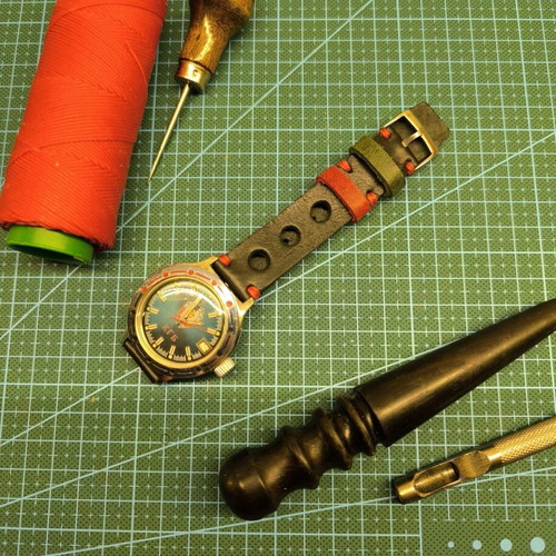 Handmade leather watch strap Racer style