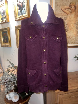 Cardigan used, like new condition, size L
