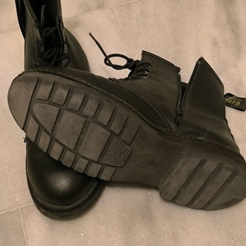 Black Camden women's boots size 39 like new