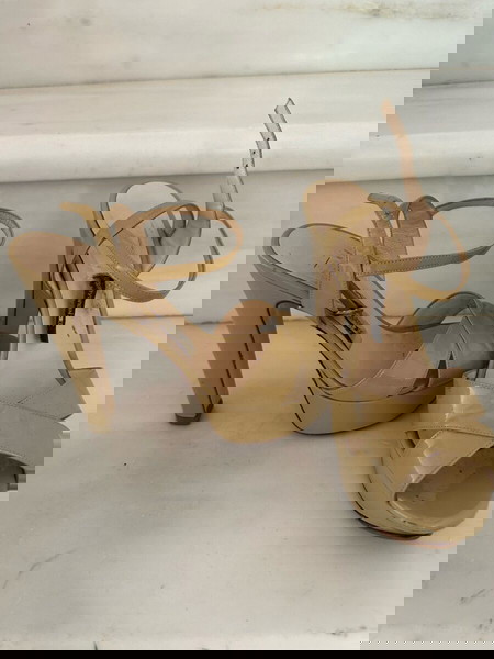 καλογηρου πολύ άνετο πέδιλο μπεζ λουστρινι 37