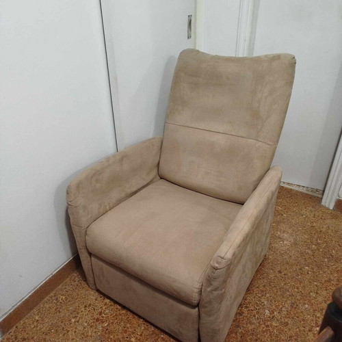Beige reclining armchair like new with footrest