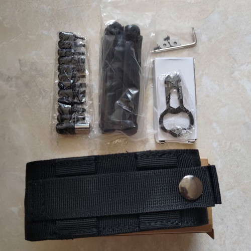 15 in 1 Portable EDC Multi Tool with Bits Set and Carry Bag