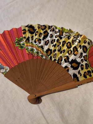 Spanish wooden fan animal print satin like new