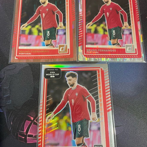 Donruss Road to World Cup 2025/26 Portugal Bruno Fernandes Inserts like new
