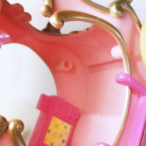 Barbie Shelly Fun Rides carriage used, broken