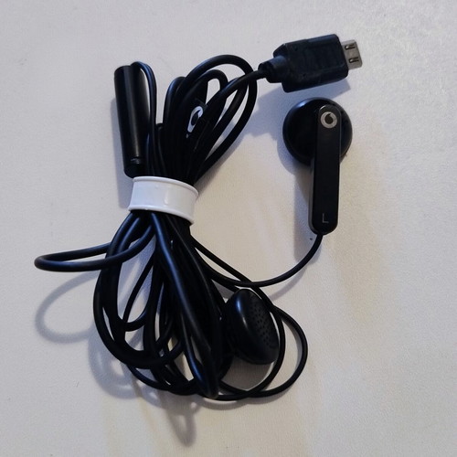 Handsfree Micro USB Vodafone OEM like new