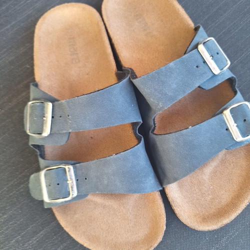 Mares slippers size 41 used, black unisex