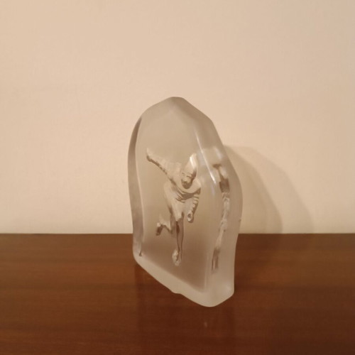 Glass plaque with embossed athlete like new