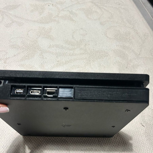 PlayStation 4 σαν καινούργιο