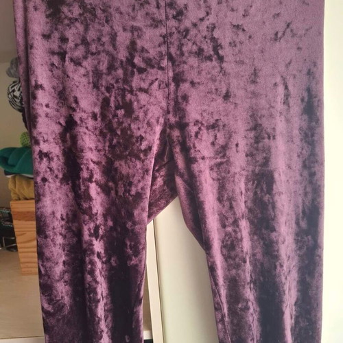 Velvet leggings H&M used in purple shade
