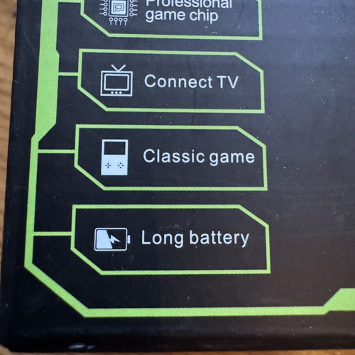 Retro handheld console S10 Gamepad with 520 built-in games like new
