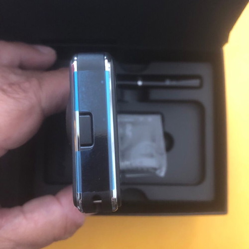 LG KU 990 phone new collectible unused with Schneider Kreuznach lens
