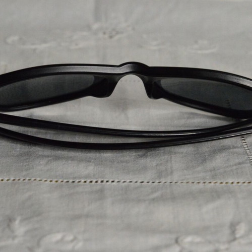Ciel Claire sunglasses black plastic like new, Italy design