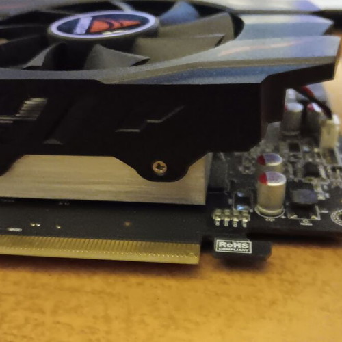 AMD Radeon RX 550 4 GB GDDR5 graphics card like new