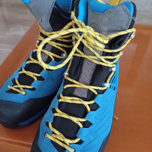 Mammut Kento Pro High GTX hiking boots size 44, grey blue