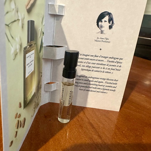Essential parfums Neroli Botanica 2ml new
