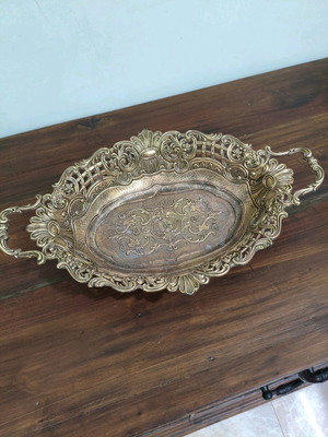 Bronze fruit bowl from Italy like new
