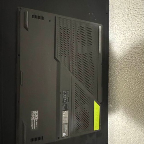 Asus ROG Strix G713PU laptop like new with Ryzen 9 and RTX 4050