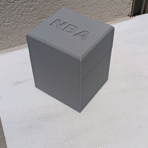 Collectible card storage box new, capacity 100 cards, PLA